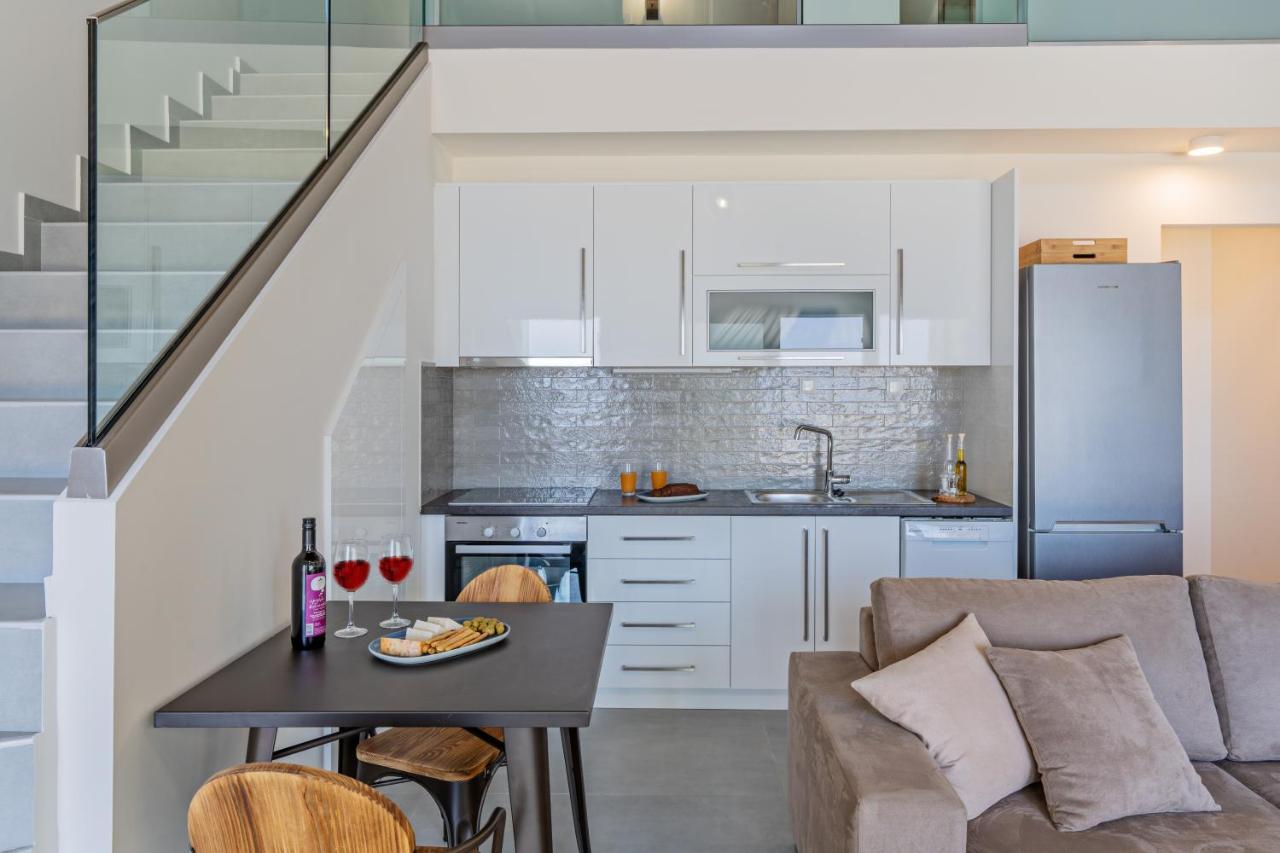 Philip Seafront Suite! Pánormos 외부 사진